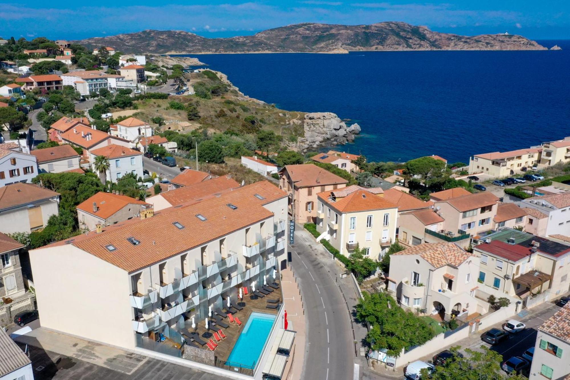 Hôtel Méditerranée Calvi  Esterno foto