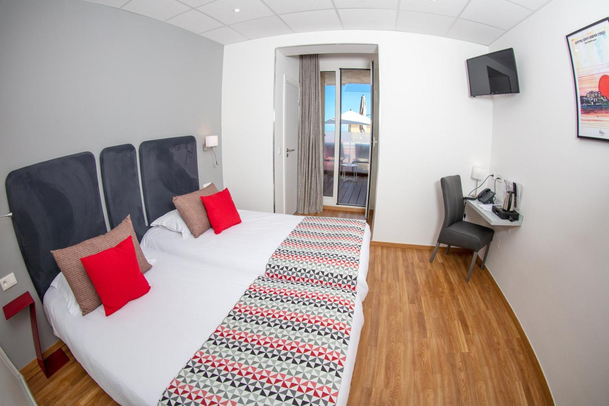 Hôtel Méditerranée Calvi  Esterno foto